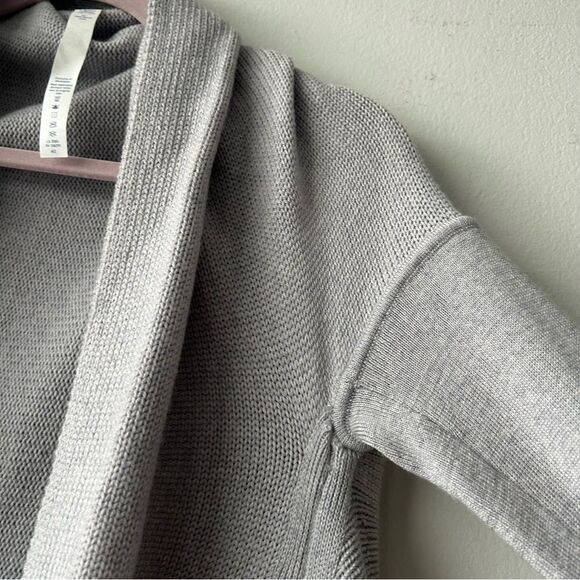 Lululemon Wrap It Up Sweater in light grey - Picture 4 of 11